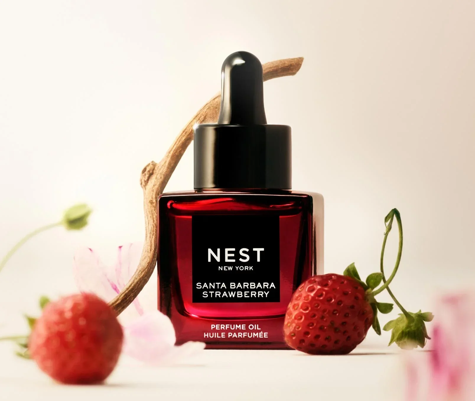 10-santa-barbara-strawberry-perfume-oil-30ml-3.webp Santa Barbara Strawberry Perfume Oil (30mL)