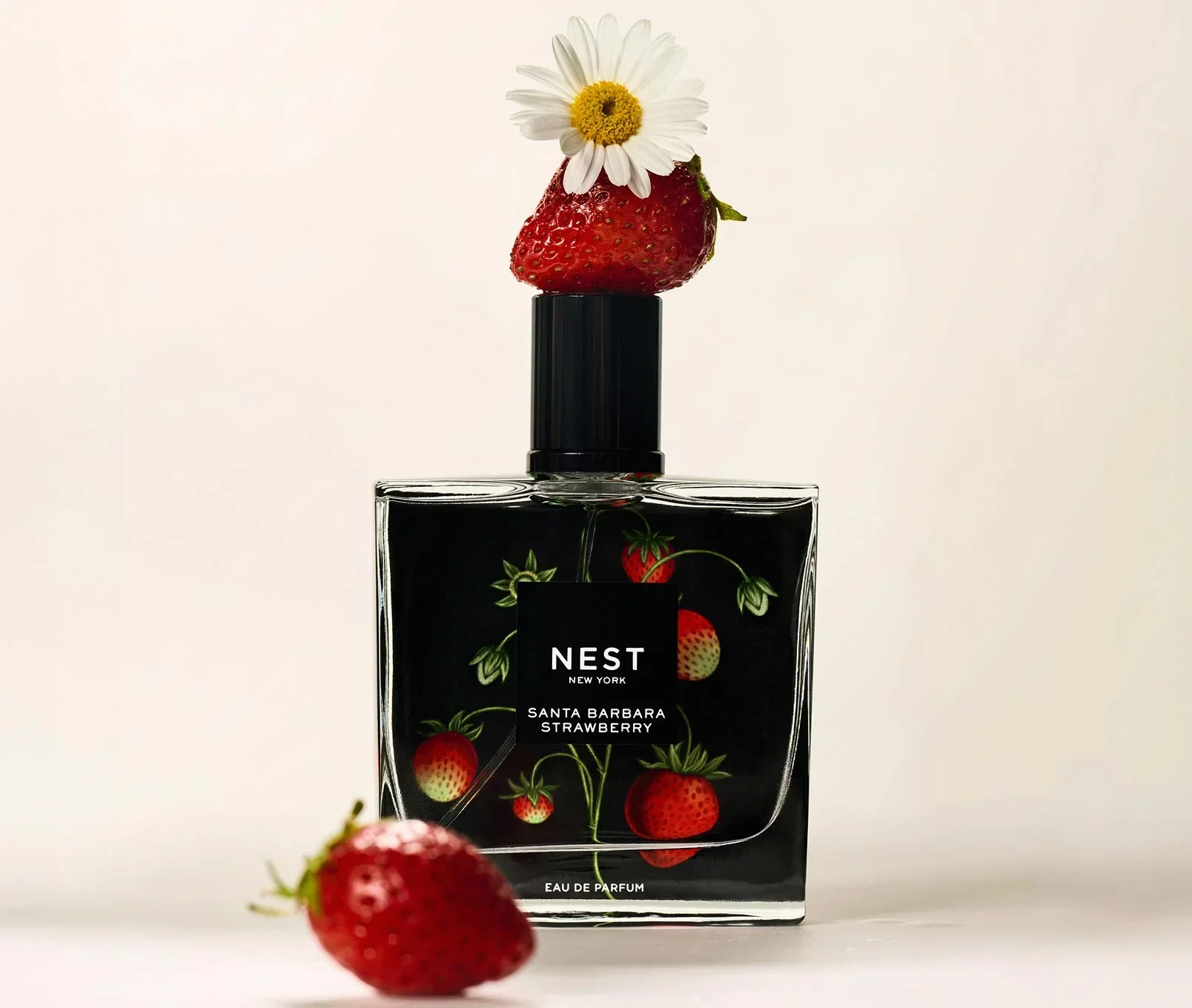 11-santa-barbara-strawberry-eau-de-parfum-50ml-2.webp Santa Barbara Strawberry Eau de Parfum (50mL)
