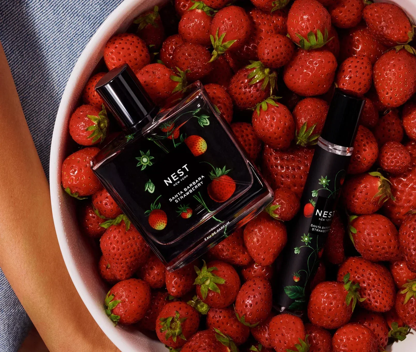 11-santa-barbara-strawberry-eau-de-parfum-50ml-3.webp Santa Barbara Strawberry Eau de Parfum (50mL)
