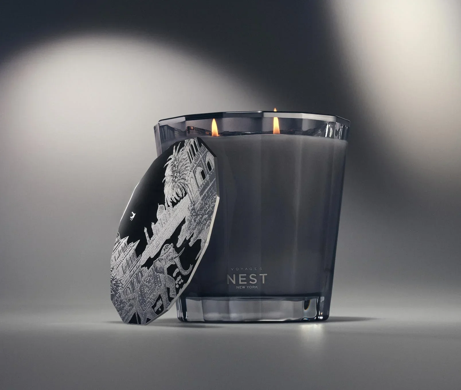 296-voyages-hypnotic-amber-2-wick-candle-600g-4.webp VOYAGES Hypnotic Amber 2-Wick Candle (600g)