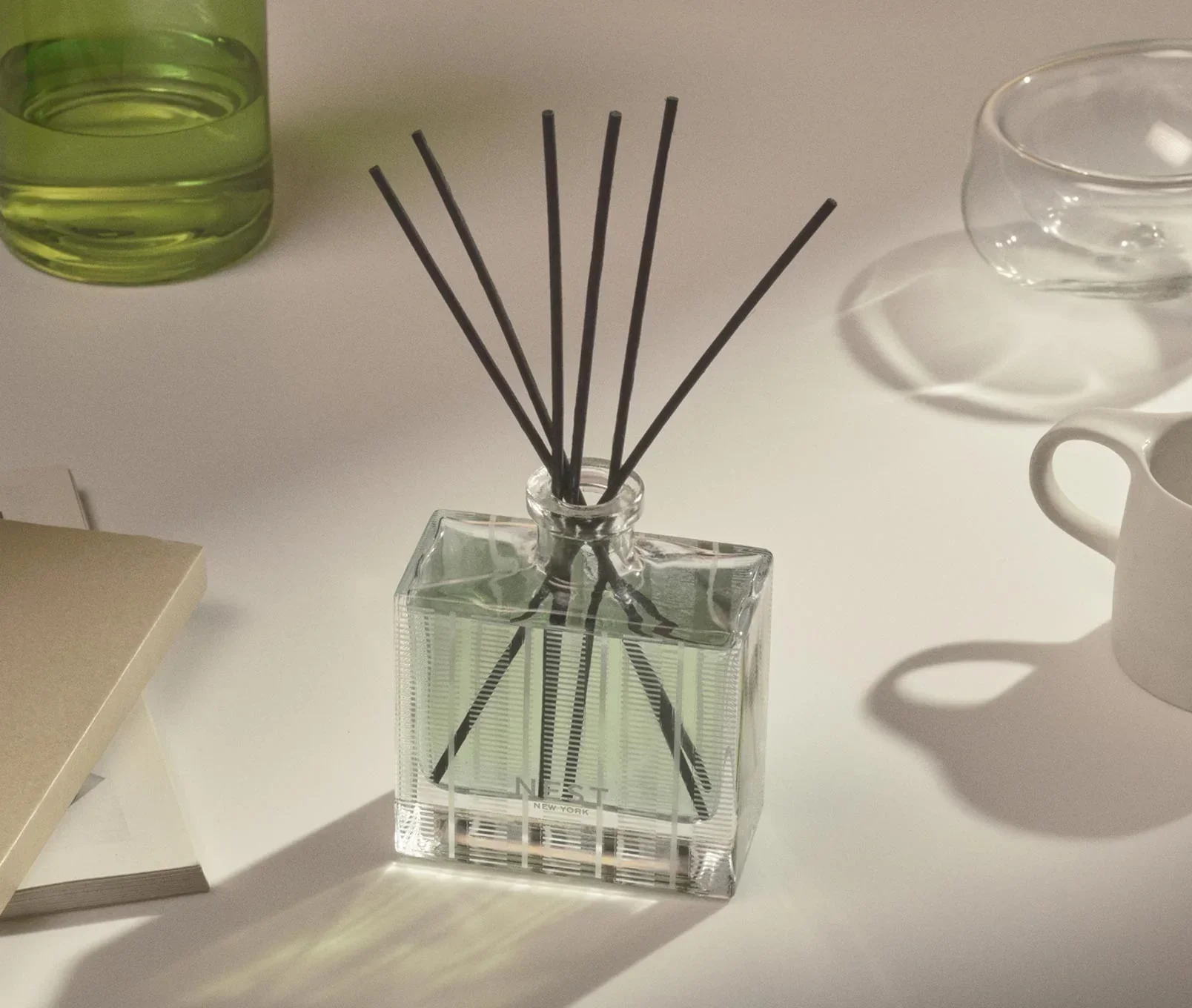 325-wild-mint-eucalyptus-reed-diffuser-liquid-refill-set-3.webp Wild Mint & Eucalyptus Reed Diffuser & Liquid Refill Set